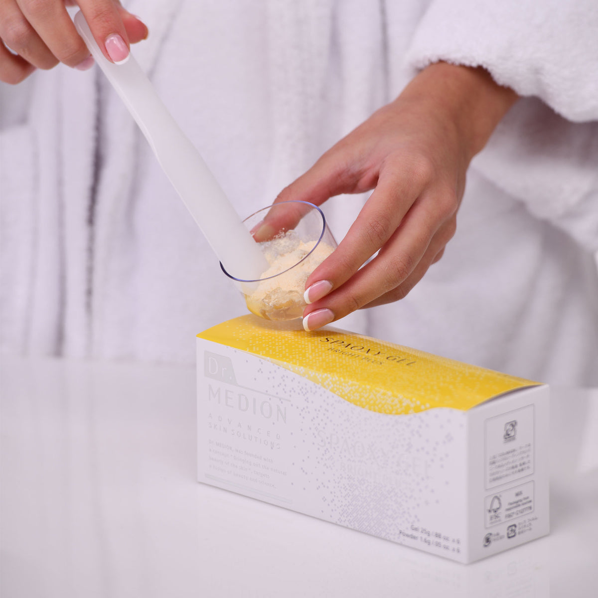 Dr. MEDION Spaoxy Gel Bright Plus